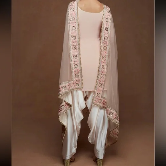 Women’s brand new Indian Punjabi suit outfit size extra small light pink stylish - Picture 3 of 6